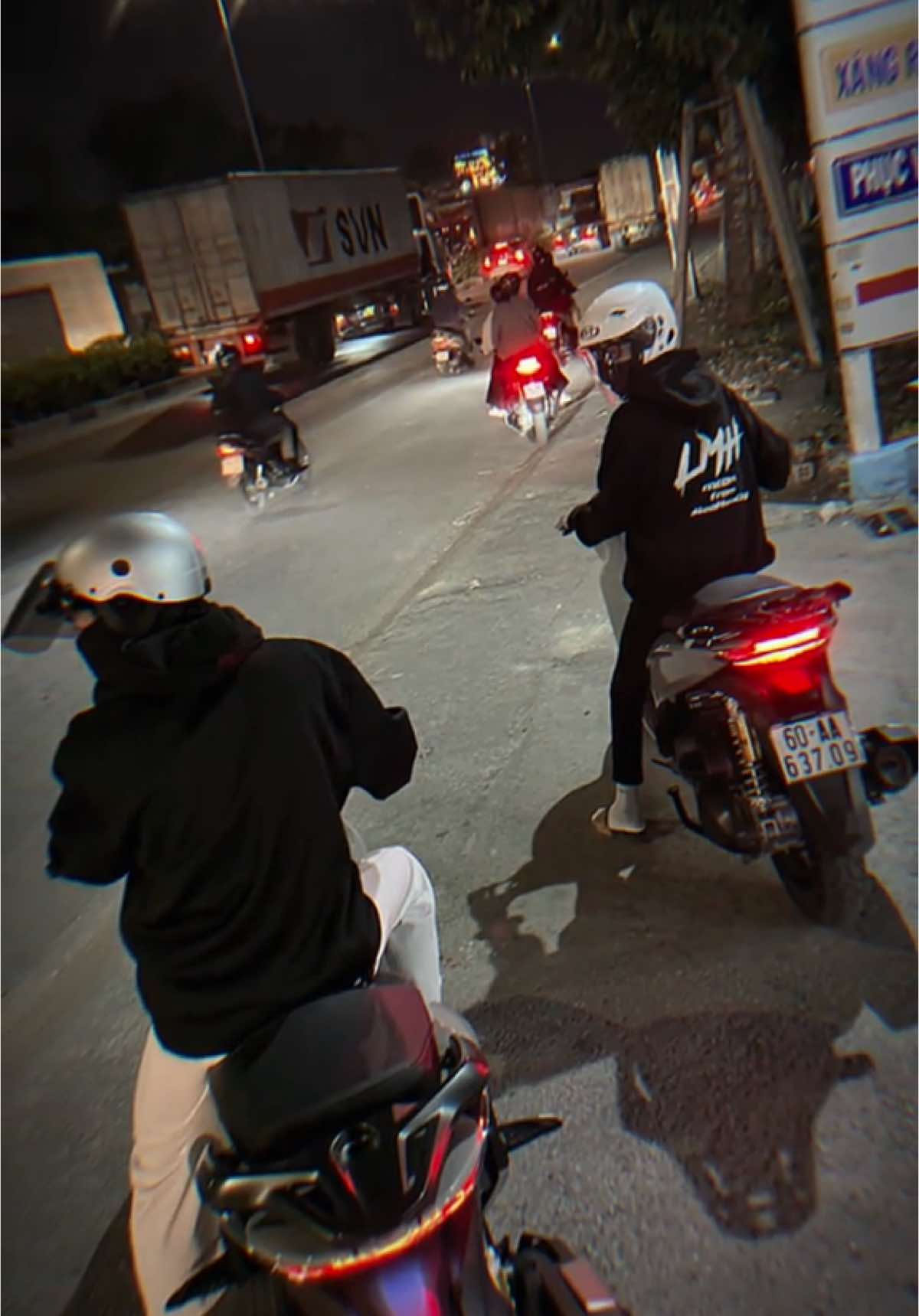 em trả bài khầy ơi @hận th cắt tóc =)) #hanthcattoc #xuhuongtiktok #viral #xh #xuhuong #sh350i🚀 
