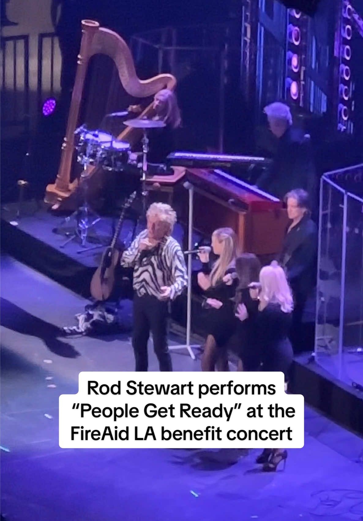 #RodStewart performs “People Get Ready” at the #FireAid LA benefit concert Donations can be made directly via @FireAidLA’s at the link in bio.