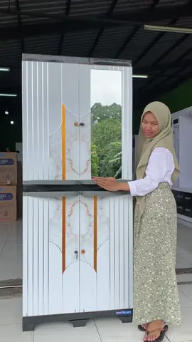 lemari plastik bmc 02 terbaru🤗 design minimalis & perpaduan gold membuat lemari menjadi mewah dan pastinya kuat untuk digunakan dalam jangka waktu lama😍 cuss order sekarang juga : Admin 1 : +62 857-7968-8331 Admin 2 : +62 857-7970-0556 #karawangtiktok #hajicalemviral #tokomebeulhjcalem #hajicalemhits #fyp #kualitasterbaik #pyfツviral_❤ 