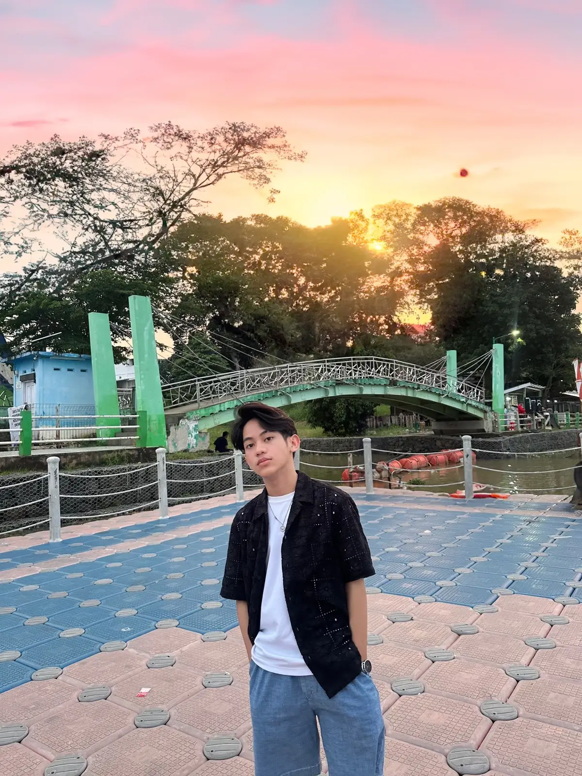 sore kemarin