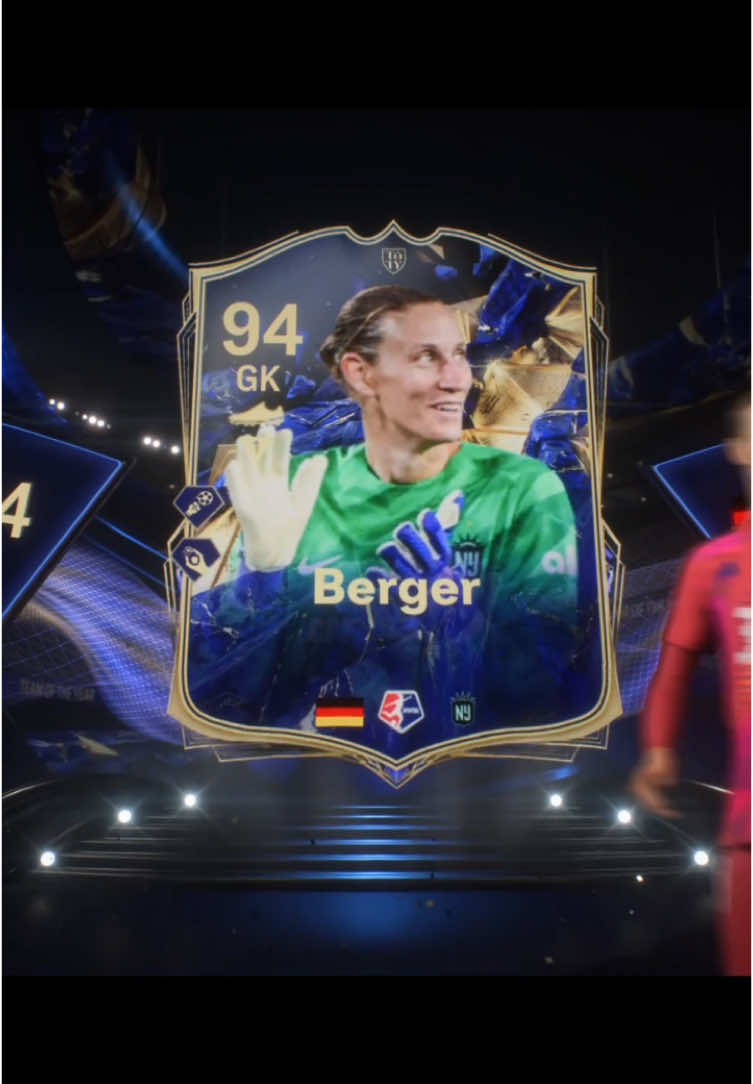 I don’t think I’ve ever been so sad packing a toty 😭 but I’ll take it #fyp #funny #fypage #eafc25 #ultimateteam #toty #teamoftheyear #foryoupage 