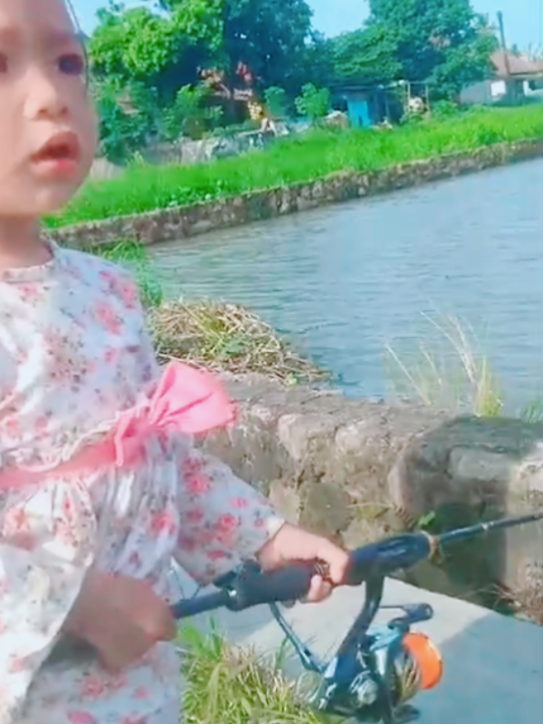 entah.apa.maunya anak#mancing 