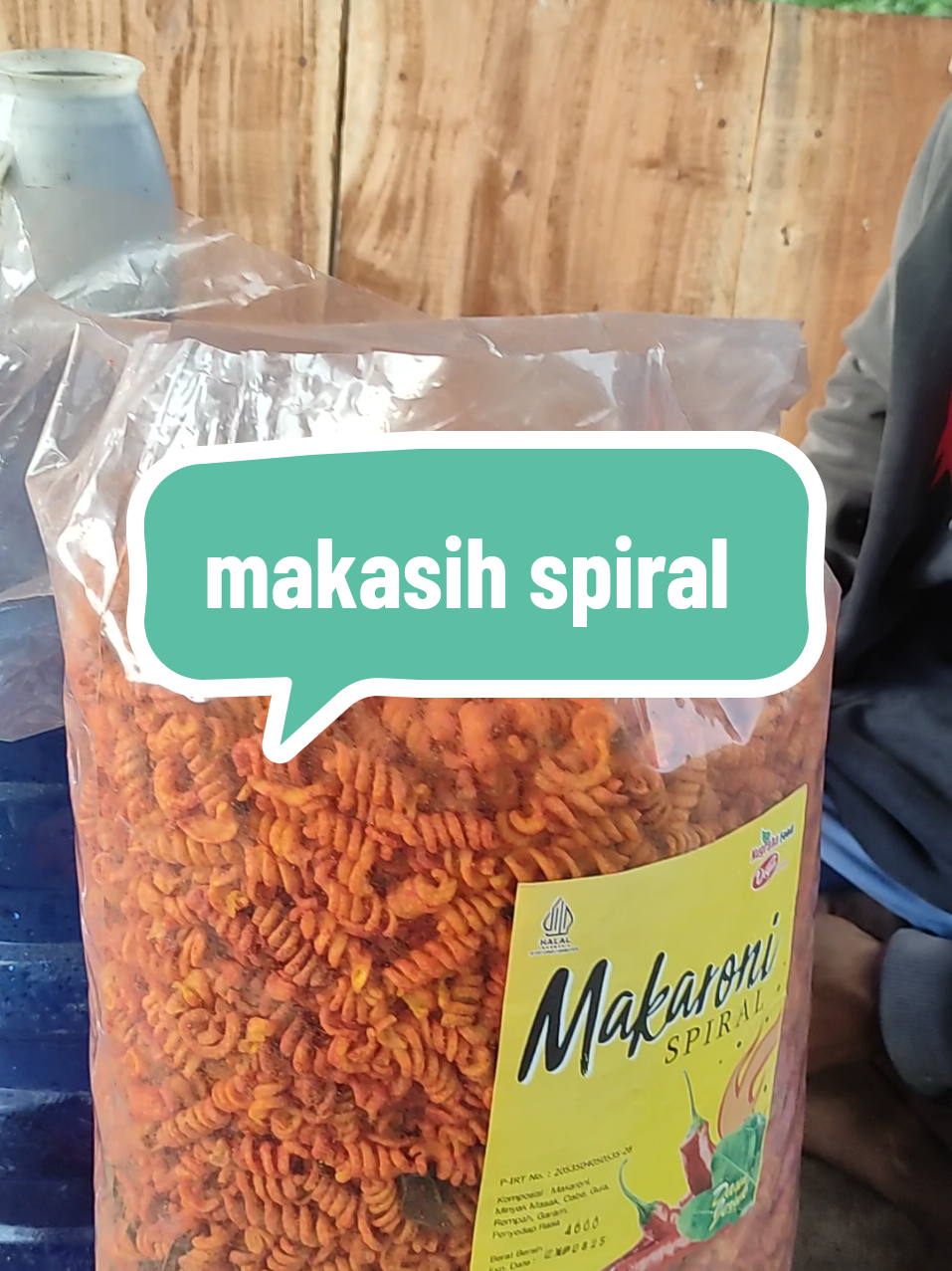 nuikmatt boloo #makaronispiral #cemilanpedasgurih #makananpraktis #cemilanviral #fyp 