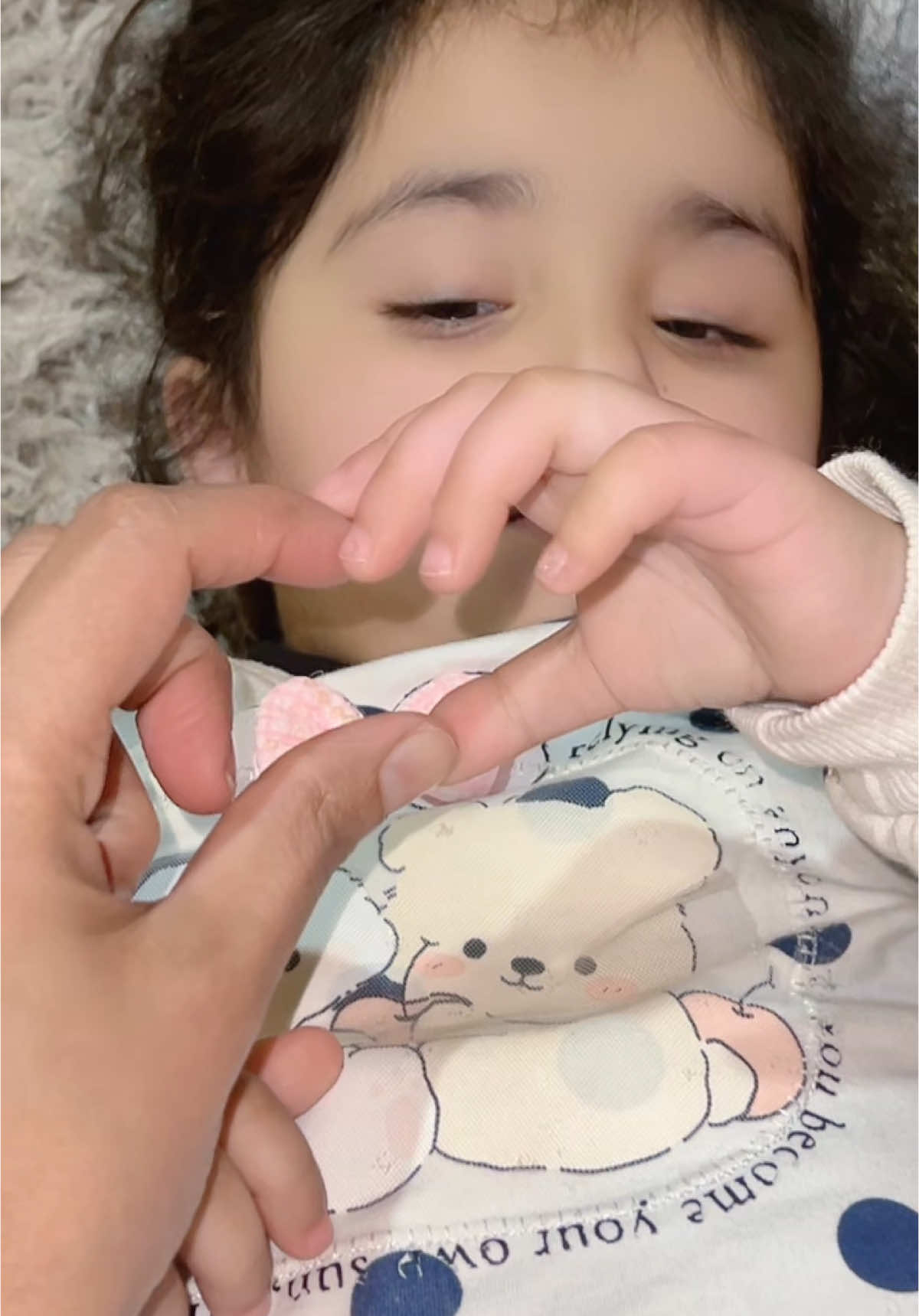 Ahista ahista❤️#treanding #babytiktok #fyp #fypppppp #foryoupage #tiktokviral #babygirl #tiktokviral #viral #tiktok 