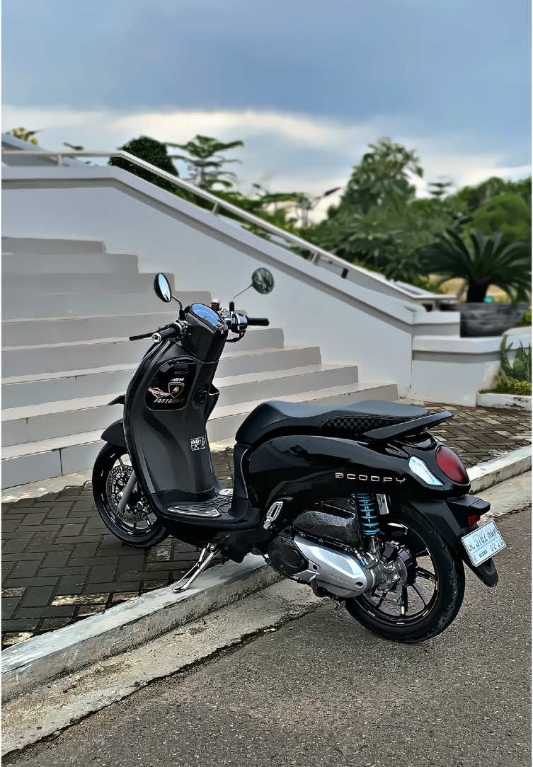 Eh eh bang joni🤩 #Scoopy #scoopymodifikasi #scoopy2023 #scoopykonten #scoopyprestige #scoopydulubarukamu #scoopyhitam 