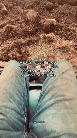 Mais valiosa 🧏🏽‍♂️🤍#videoviral #fyyy #foryoupage❤️❤️ #trabalho #paisorgulhosos #feed 