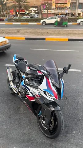 كل هاذ جمال اروح اشتري سيارة#اكسبلورexplore #الشعب_الصيني_ماله_حل😂😂 #دراجات_نارية🔥 #دراجات_نارية #عشاق_بي_ام #جديد #ترند 