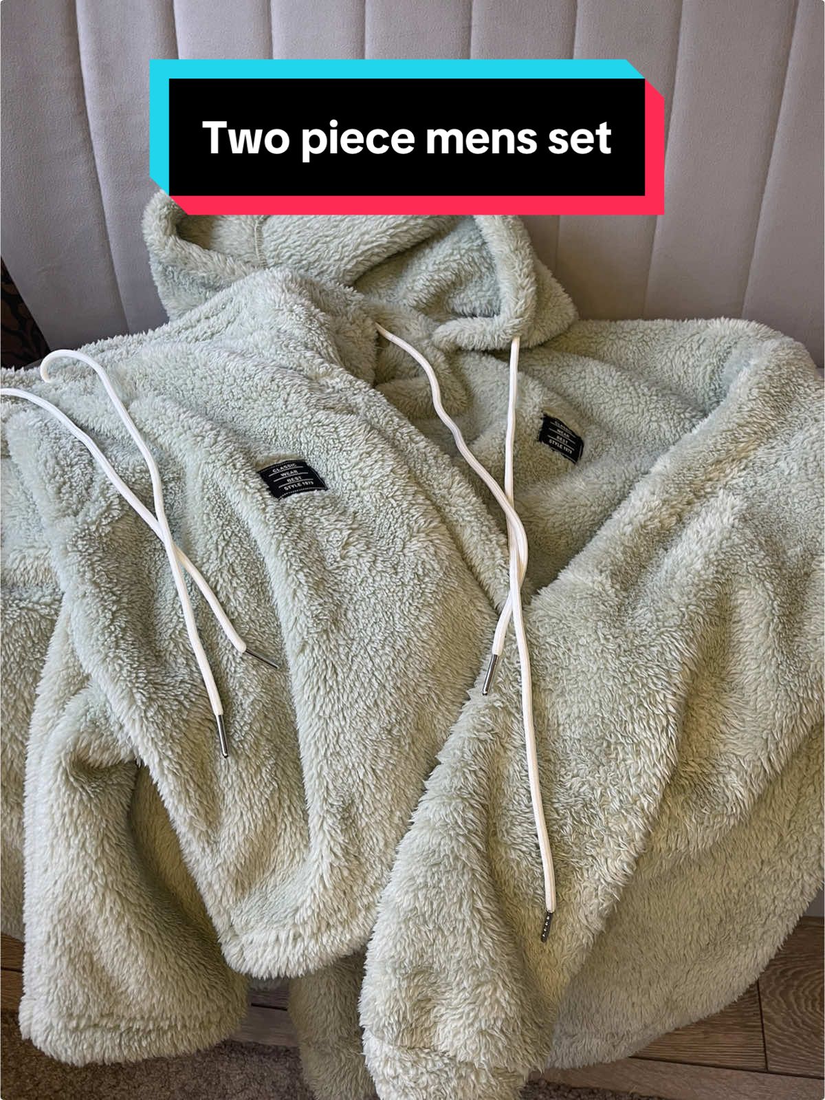 Upgrade your style with this 2-piece men’s hoodie & shorts set – the perfect mix of comfort and streetwear. Made from super soft, fluffy fabric, this set is built for all-day comfort while keeping you looking fresh. Features extra-long drawstrings, drop shoulders, and a perfect fit for a relaxed, effortless look. Available in 8 colors so you can match your vibe. Perfect for lounging, gym, casual wear, or street style. #MensFashion #Streetwear #CasualStyle #HoodieSet #Loungewear #MensWear #ComfyFit #OversizedStyle #TrendyMenswear #HoodieSeason #Athleisure #MensClothing #StyleEssentials #FashionForMen #OutfitInspo #UrbanStyle #CasualOutfit #FluffySet #SoftAndComfy #MensStreetStyle