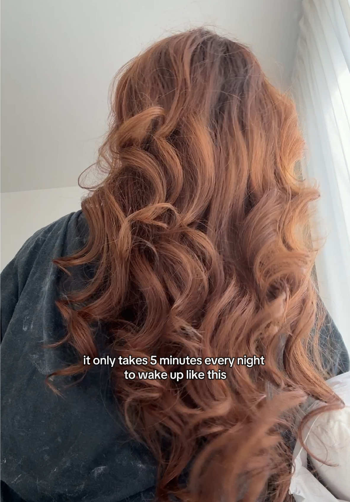 the comfiest heatless curls too 🧦🛌 #heatlesscurls #overnightcurls #hairtok #hair #hairhacks 