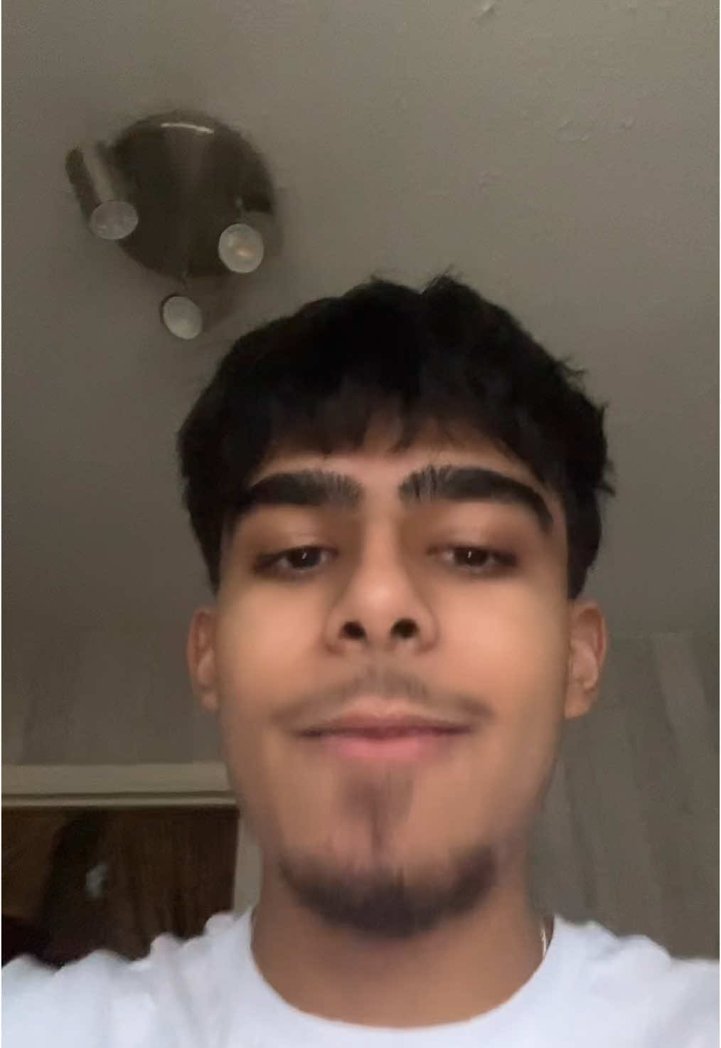 Gimme yt vid ideas plz #fyp #explorepage #viral_video #foru #dontletthisflop #relatable #mandem #zach 
