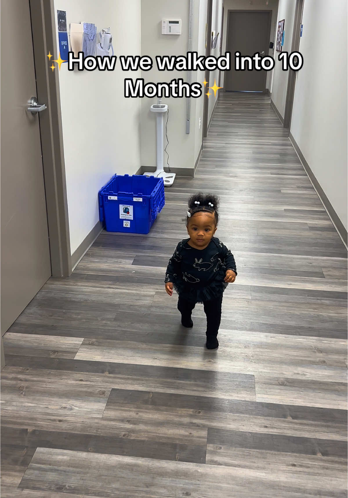 We can’t wait to see what 11 months will bring ✨ #babiesoftiktok #breastfed #10monthsold #fypage #marchbaby #milestones #walkingbaby #babygirl 