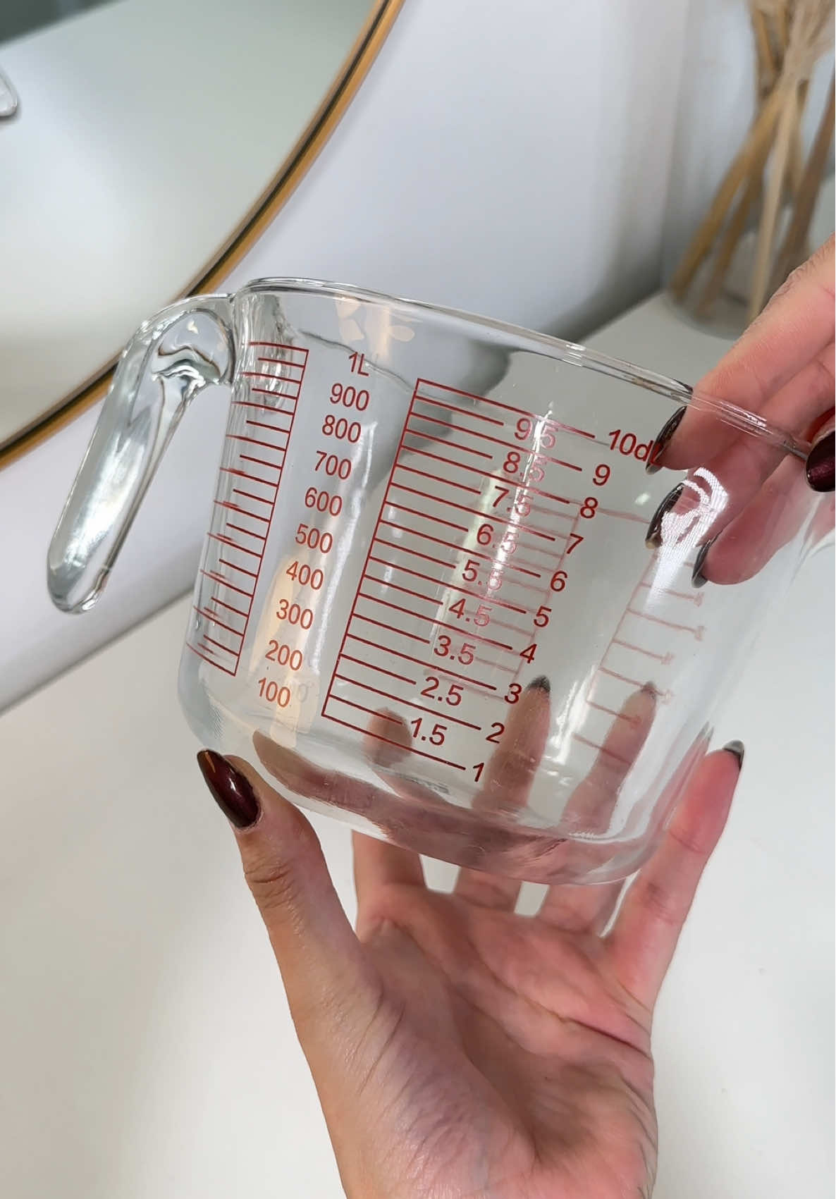 Comprei na Shopee uma jarra medidora com capacidade de 1l para o meu enxoval de casa nova! #shopee #achadinhosdashopee #shopeecheck #shopeehaul #shopeefinds #shopee_id #enxovaldecasanova #enxovaldecasa #achadinhos 