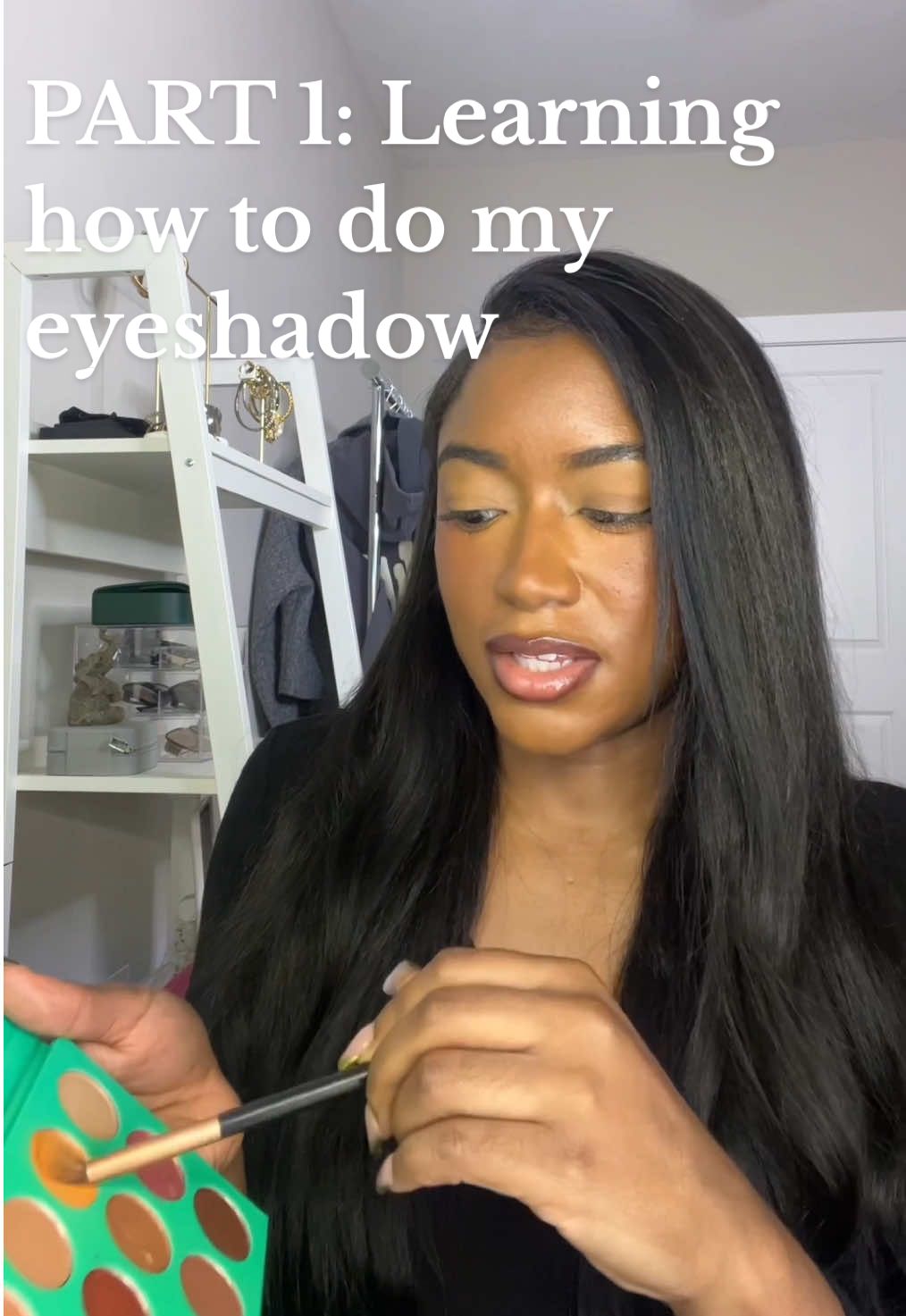 I just want to get better at my makeup😭 Part 1 of me learning how to do eyeshadow😬  #eyeshadow #makeup #howtoeyeshadow #makeupfail #blackgirl #eyeshadowtutorial  