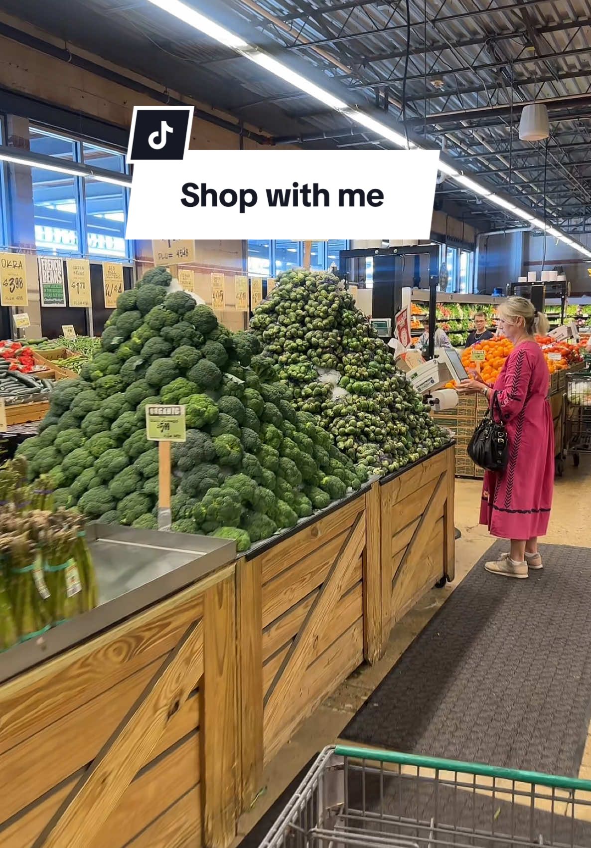 Central Market is for the days you feel really good about life #comeshopwithme #shopping #shoppingvlog #shoppinghaul #centralmarket 