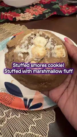 #smorescookies #smorescookie #stuffedcookies #stuffedcookie 