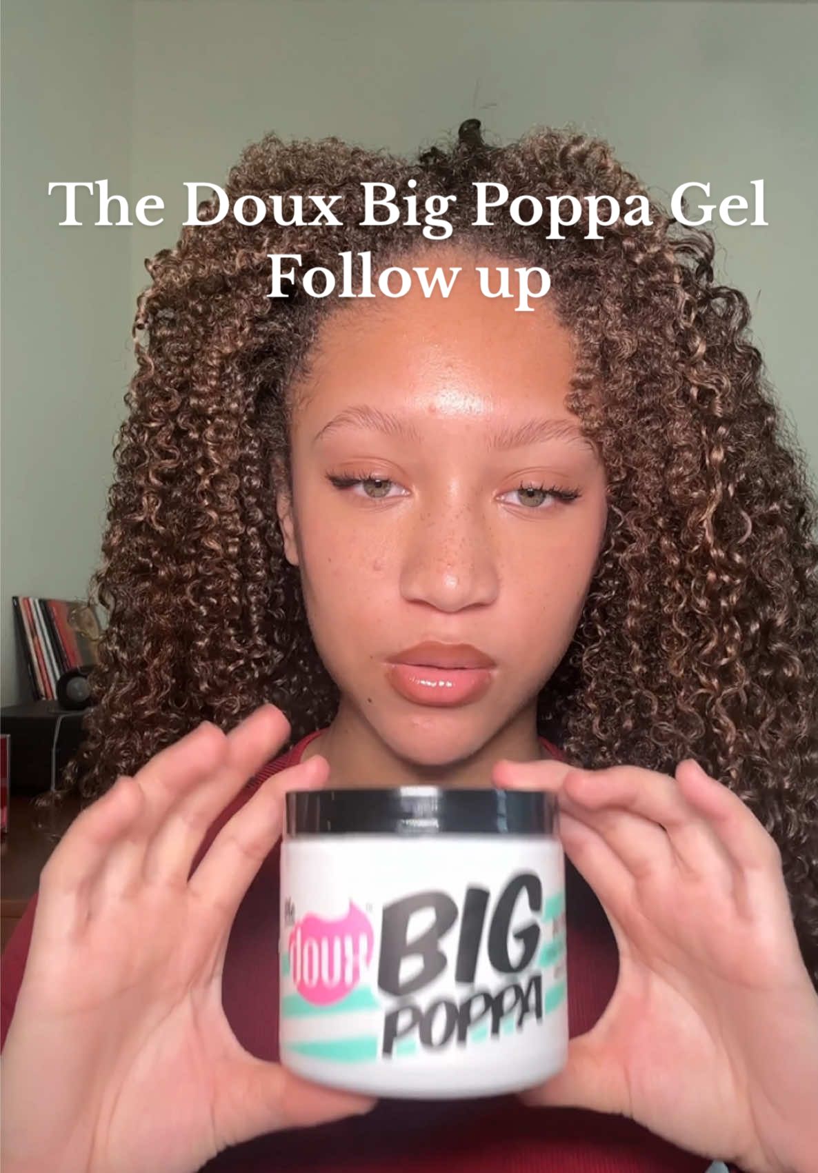 Follow up of The Doux Big Poppa Gel… don’t think I’d use it alone for the results I look for in products. Paired great with the mousse tho!  Have you guys used this? Thoughts? #lowporosityhair #washngo #type3hair #type4hair 
