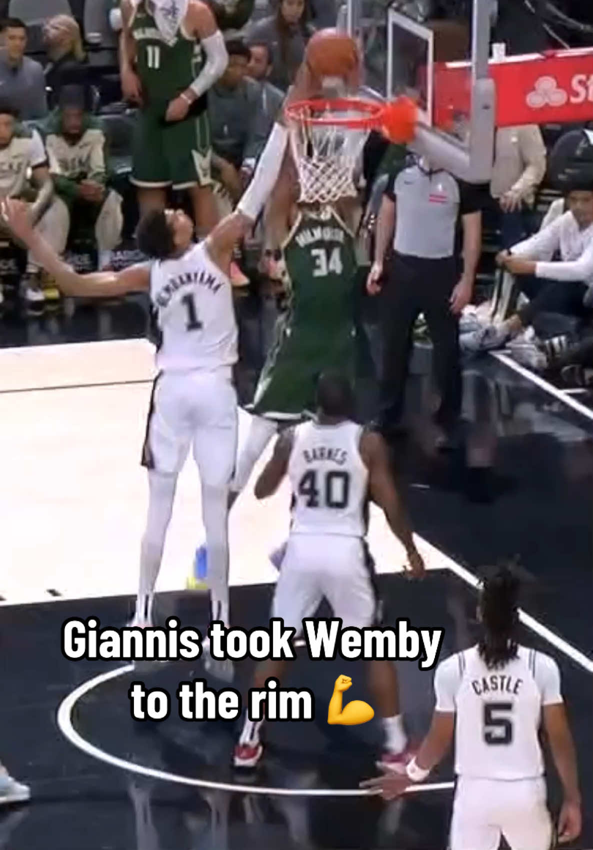 #giannis #wemby #NBA #basketball 