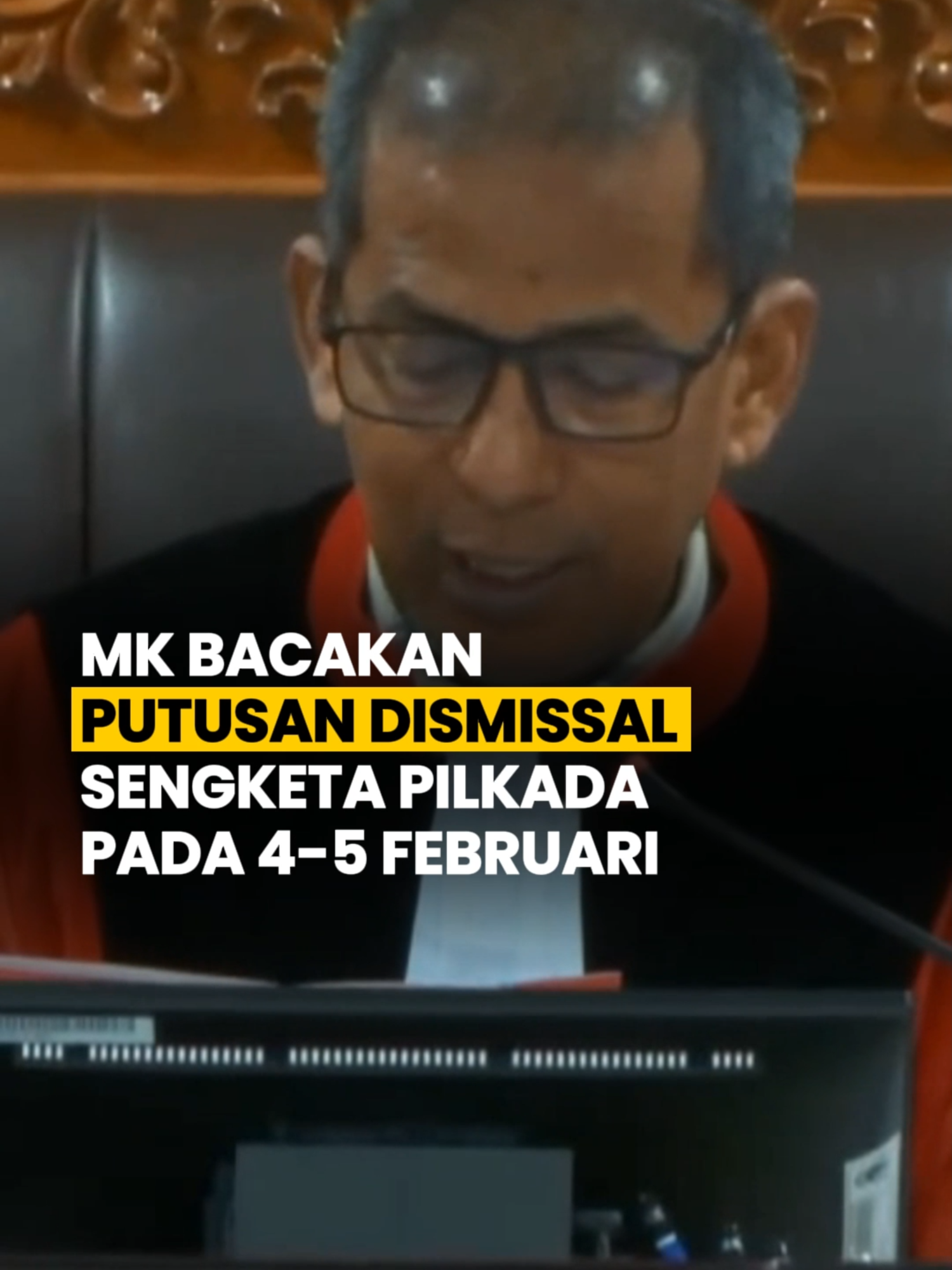 Mahkamah Konstitusi (MK) akan menggelar sidang pengucapan dismissal terhadap permohonan sengketa Pilkada 2024 pada 4-5 Februari 2025. Dismissal adalah proses hakim meneliti dan memilah gugatan yang layak untuk dilanjutkan proses persidangannya atau tidak. Kepastian tanggal pembacaan putusan sela tersebut disampaikan langsung oleh Ketua MK Suhartoyo dalam sidang lanjutan sengketa pilkada pada di Gedung MKRI, Jakarta Pusat, pada Kamis, 30 Januari 2025. Dalam agenda pengucapan dismissal tersebut, hakim akan menentukan nasib tiap gugatan yang telah masuk ke MK. Sumber: Tempo.co Editor: Rio Andhika #sukabumi #sukabumiupdate #sukabumiupdatecom #kotasukabumi #kabupatensukabumi #news #berita #mk #dismissal #pilkada