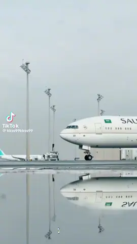 ي مسافر ودعتك الله يحفظك ربي وترجع  بالسلامة درب السلامة يا اغلى من الروح يا اخوي حبيبي 😭🤲🏻✈️#اكسبلور_تيك_توك 