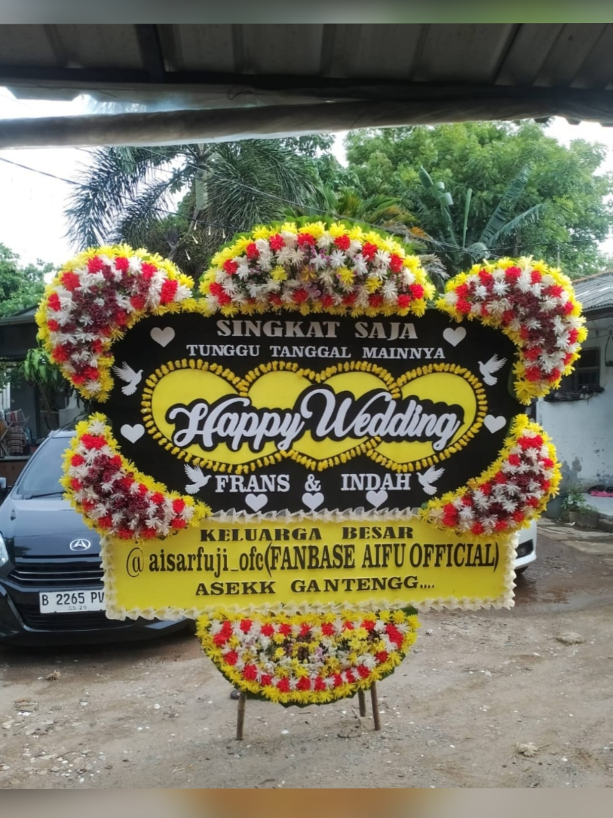 Happy wedding @fransfaisal_real & Istri, samawa ya udaa 😎🥳🥰 @fadlyfsl_ @fujiiian @dewizuhriati #pernikahan #papanbungaakrilik #hotel #grandslipitower