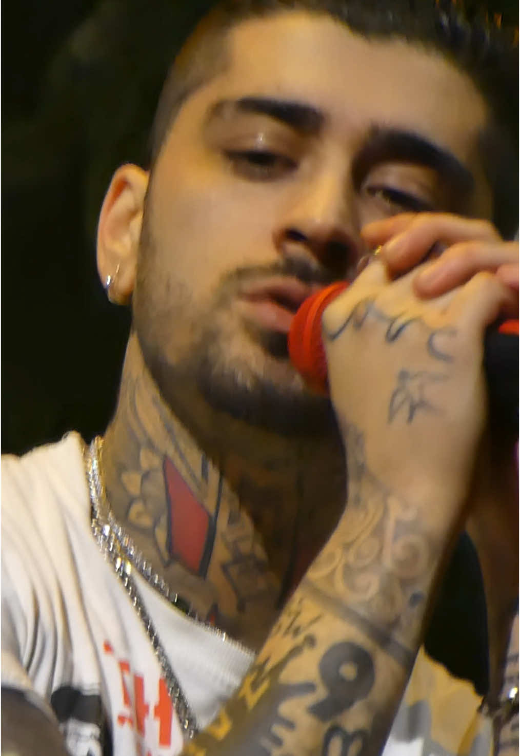 #zayn #zaynmalik #roomunderthestairs #zaynmalikedit #zaynmalikvids #onedirection #concert #foryou  