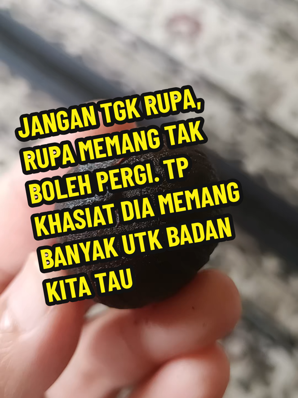 Walaupon rupa mcm tak boleh pergi, tp rasa in shaa Allah ok, kena cuba sebotol hari ni, dpt free shipping pulak tu. Benda ada khasiat, jarang yang sedap kan 🤣 try la hari ni tau. 