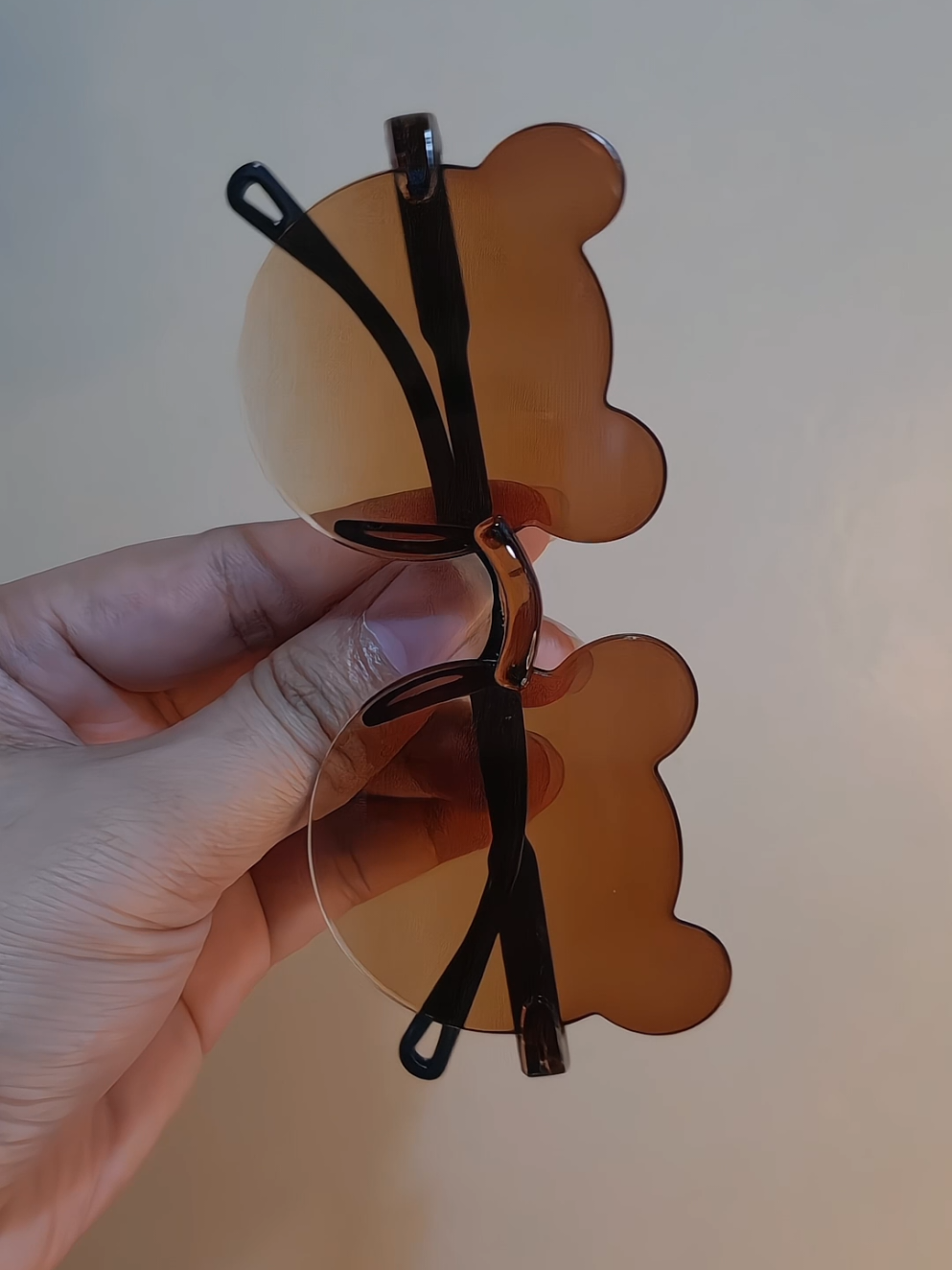 19 PESOS LANG TO #kidssunglasses 