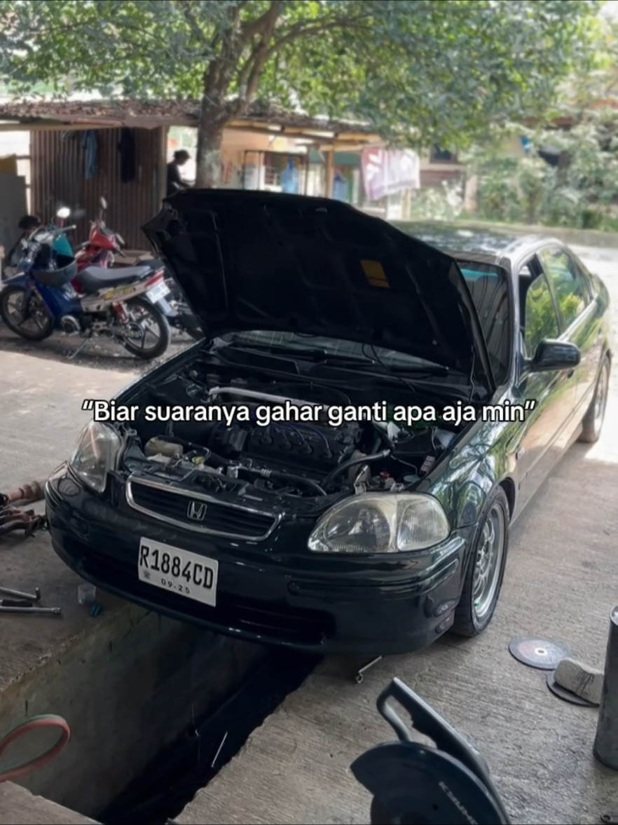 Wajib ganti full system biar suaranya gahar performanya juga maksimal 💥🤙🏻🥵 #hondacivicferio #civicferio #civicferioindonesia 