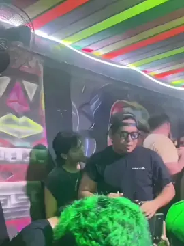 #JEOONG | bf k na nasa bar lagi pero behave 😛😛 ( emz ) - - - - #jeoong #jeremiahong #ongfam #jyuaix_ #xybca #viral #trending #foryou #agith #edit  #fyppppppppppppppppppppppp 