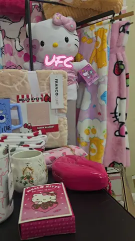 #shopping #shoppinghaul #hellokittyfinds #hellokittylover #juicycouture #shopwithme #valentinesdaygiftideas 