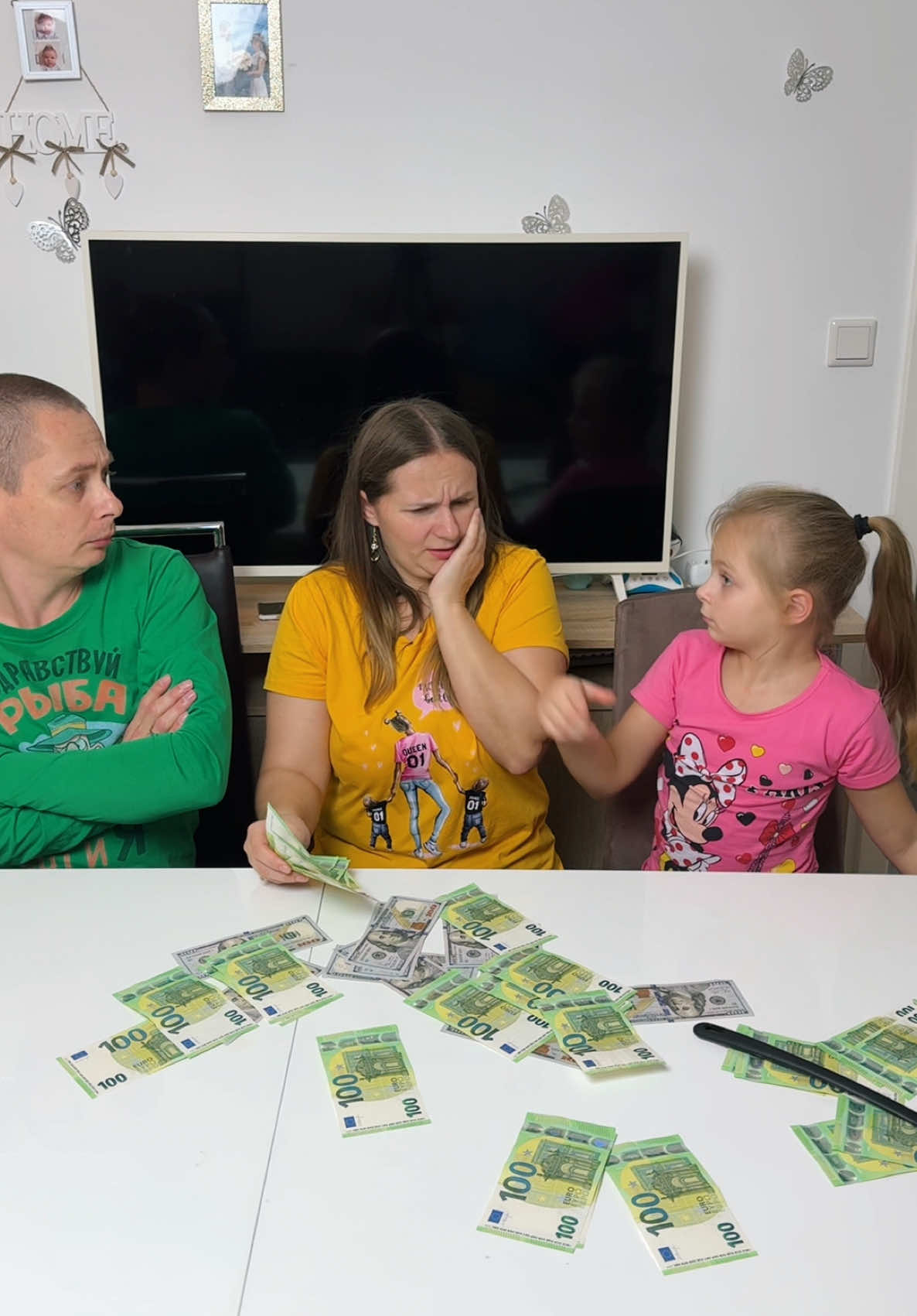 #familytime #funnyvideo #funny #family #couple 🤣