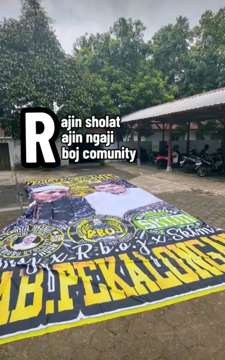 MELU TREND OM#cirebonpride🏴‍☠️ #storysholawat #rojaliliar👹 #semogafyp #habibluhfi 