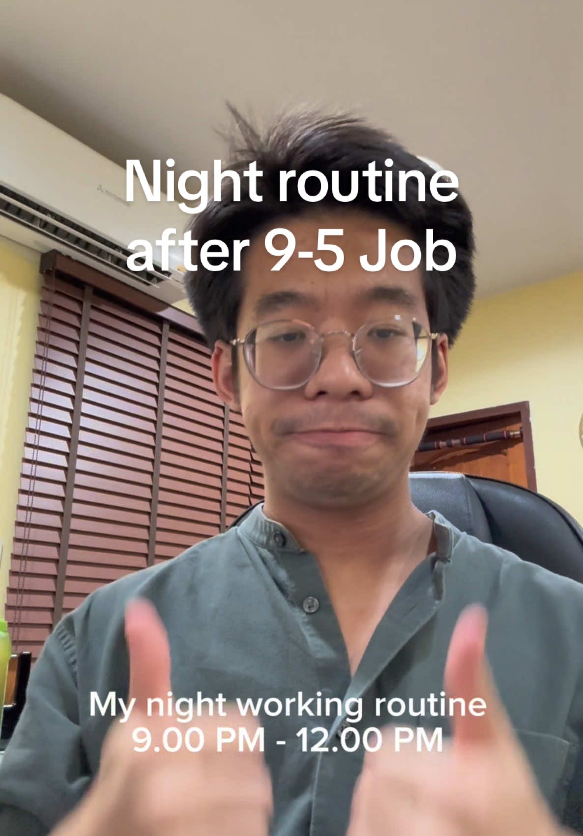 Not so fun when you have both 9-5 job and part-time job 😅 #remotework #worklifebelike #ทํางานที่บ้าน 