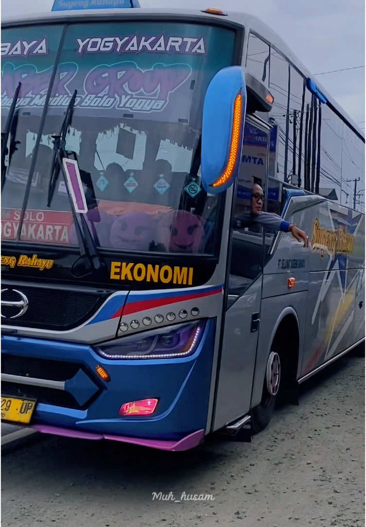 Aktor kataa kataa😎😈🔥 #videobus #statuswhatsapp #storybusmania #sugengrahayu #sugengrahayugroup #sumberselamat #sumberselamat🐬 #sglovers #sklovers #skloversgroup #sumbergroup #w7129up #pesonakacangatom #pesonakacangatom7129 #fyp #beranda 