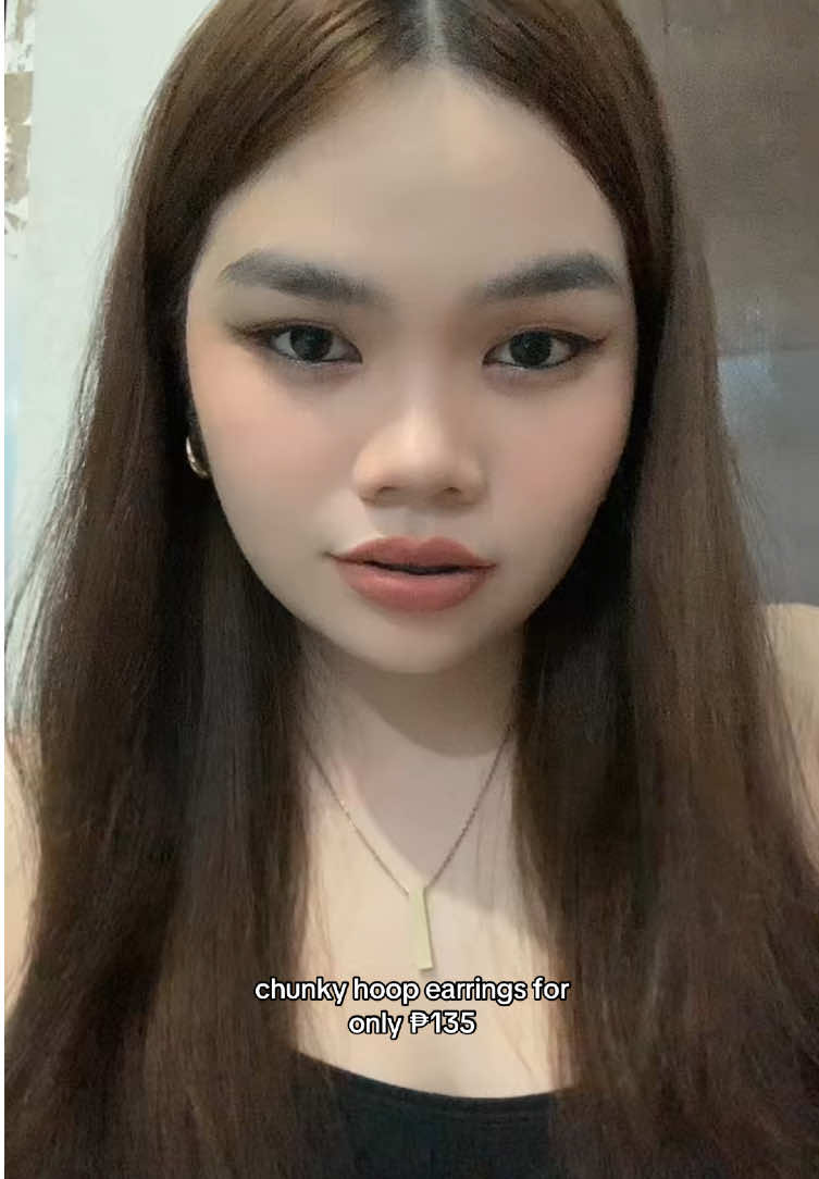 @Quirkyavenueph #fyp #foryou #chunkyearrings #hoopearrings #goldearrings 