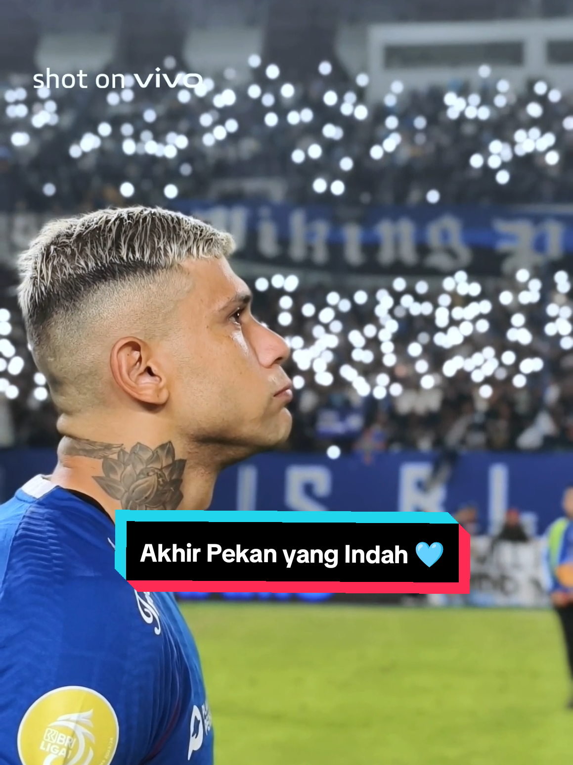 First win on First February and still holding the First position 📈 Shot on @vivo_indonesia #PERSIBDAY #WeArePERSIB #BersatuUntukJuara #vivoXPERSIB #shotonvivo #vivoX200Series