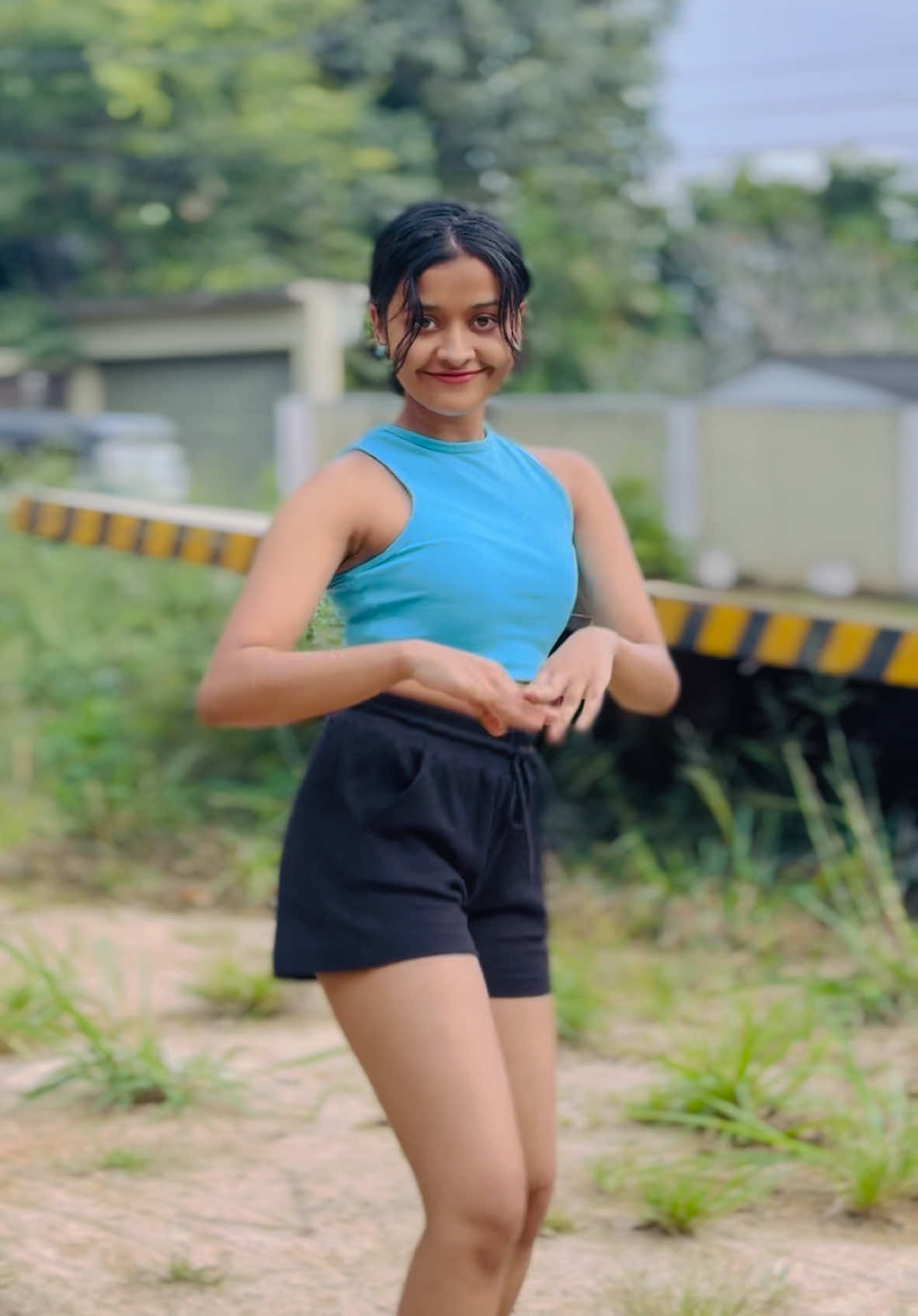 මන බන්දා 😀 . . . . . #samadhirathnayake #manabanda #dancing #viral #kandy #trending #tiktok #dancechallenge #tiktoksrilanka🇱🇰 #fyp #Love #following 