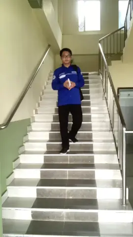 Mencari pendidikan berkualitas di bidang Ekonomi Syariah? Institut Parahikma Indonesia adalah tempat yang tepat! Dapatkan pengalaman belajar yang inspiratif dan dukungan penuh untuk sukses. Ayo, jadi bagian dari keluarga besar kami! 🌍💙#InstitutParahikma #EkonomiSyariah