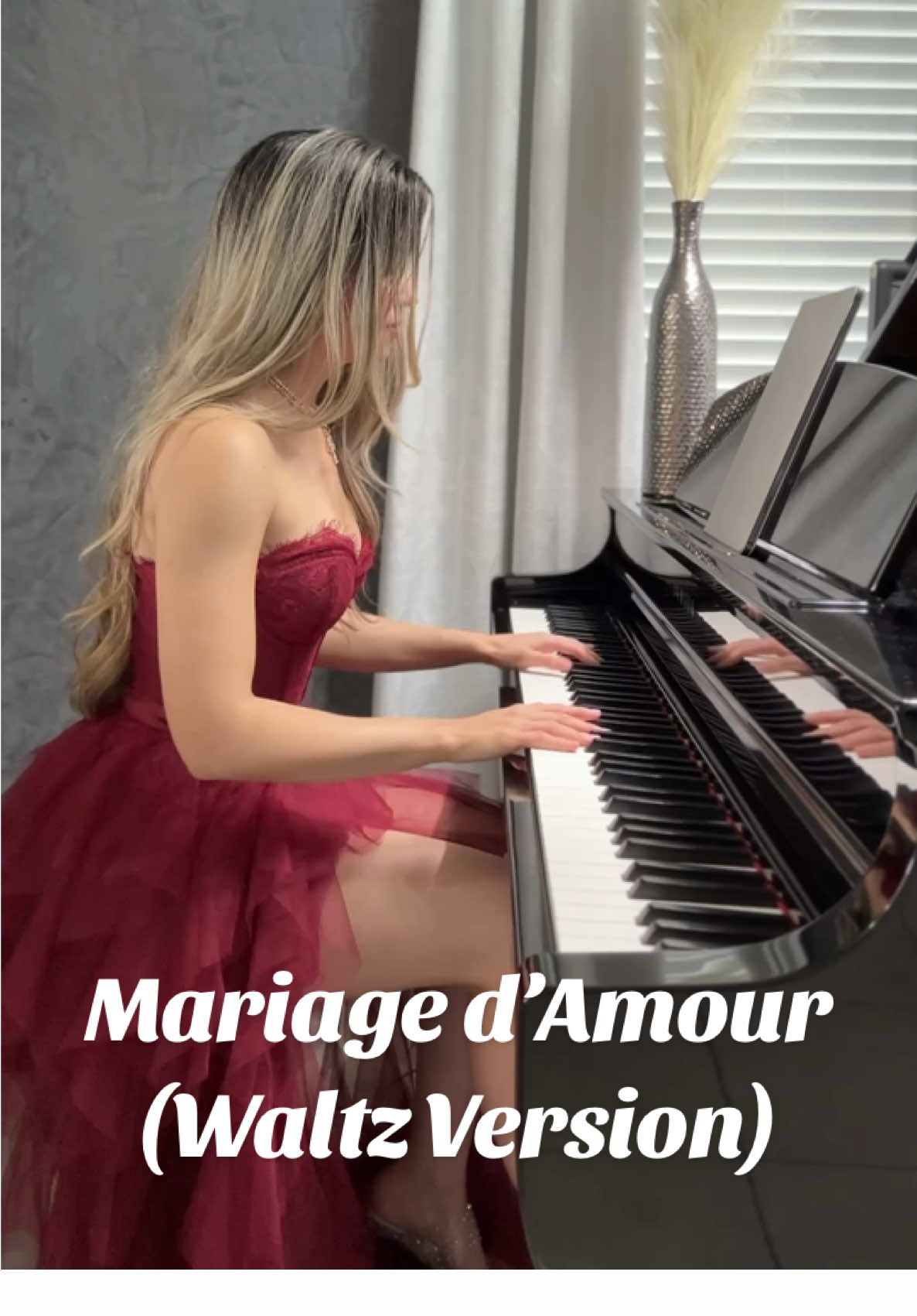 ✨Mariage d’Amour (Waltz Version)✨| Listen on Spotify🎶| Full video on YouTube🎥 (link in bio with sheet music🎼)  Thanks for watching, sharing and for all your beautiful comments❤️☺️ #melissapianist #pianomusic #pianoalbum #relaxingpiano #relaxingpianomusic #pianocovers #mariagedamour #piano #pianist 