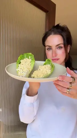 HIGH PROTEIN EGG SALAD @keto_guide_ @lainiecooks_ #ketokiick #ketofriendly #ketorecipe #ketorecipes #ketolife #ketoforbeginners #keto #ketosis #ketones #ketodiet #ketolifestyle HIGH PROTEIN EGG SALAD Made by @lainiecooks_ Ingredients: 8 hard boiled eggs 1 1/2 cup cottage cheese 2 tbsp Dijon 1 lemon (juiced) 1 tsp smoked paprika 1/2 tbsp garlic powder 1/4 cup chopped chives Salt and pepper to taste Instructions: In a large bowl grate your hard-boiled eggs using a box grater. Add in remaining ingredients and mix well. Makes 5-6 servings. Store in the fridge for up to five days.