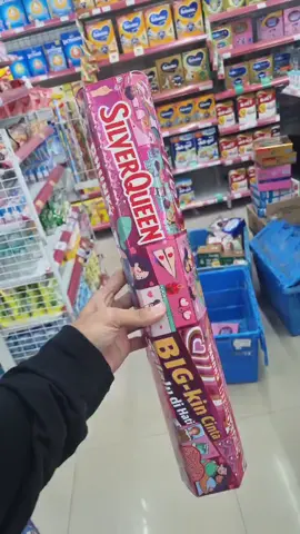 1kg Nggak Tuh😁#fypシ゚viral🖤tiktok #silverqueen #retail #ValentinesDay #fypdong 