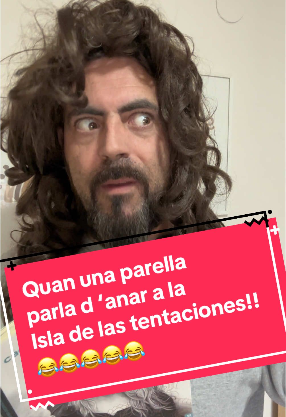 Quan una parella parella parla d’anar a la “Isla de las tentaciones” (paròdia) #humor #comedia #parodia #isladelastentaciones #parella #amor #reforçar #enamorat #confinança #viralvideotiktok #videoviral #fyp #parati #peratu 