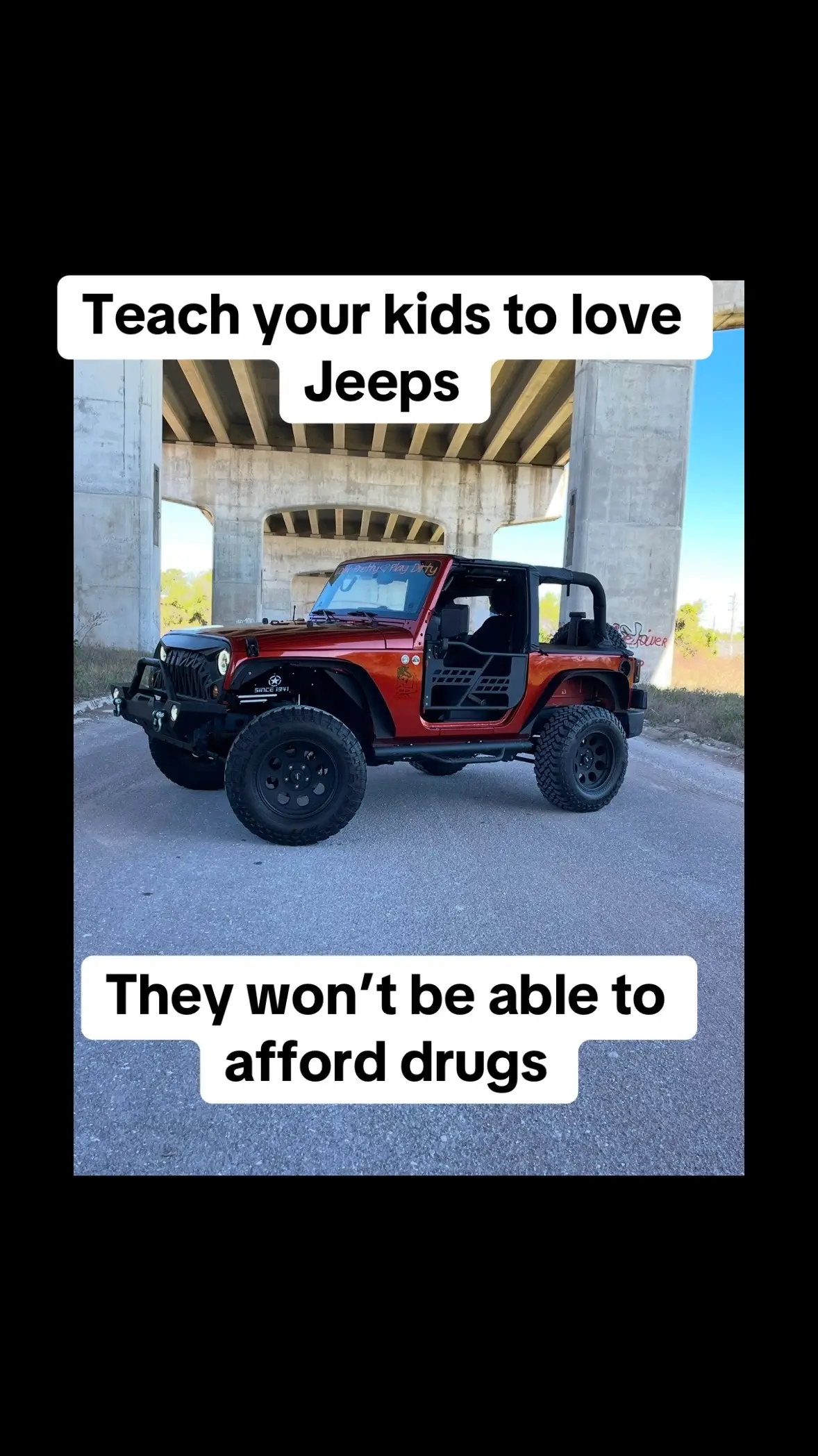 #jeep #jeeplife #jeepfamily #lifelessons #takemymoney #childhood #jeepmom #moneypit #florida #duuuuuuuval #duval #jacksonville #saynotodrugs 