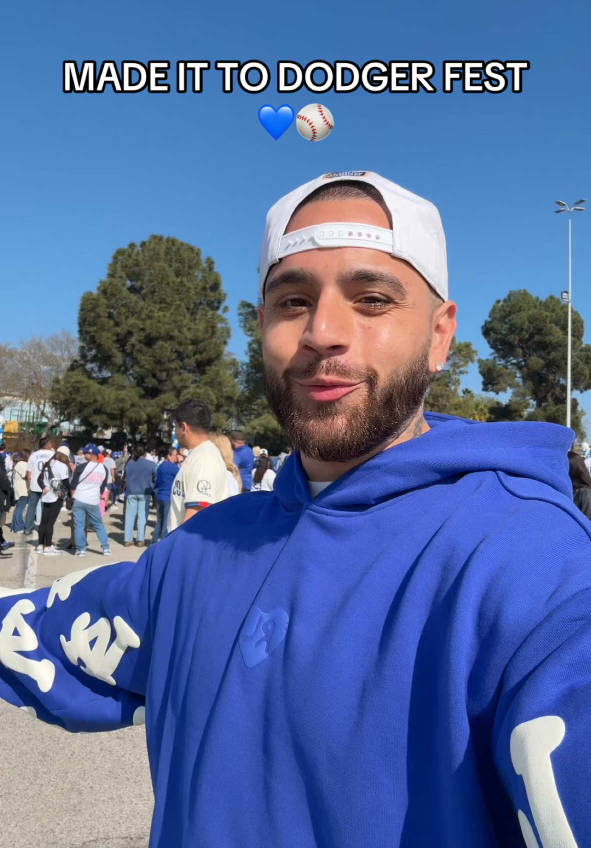 we back home, baby 💙⚾️ Dodger Fest gonna be a blast (if i ever get in)  —  #dodgers #dodgerstadium #dodgersbaseball #ladodgers #losangelesdodgers #dodgerfest 