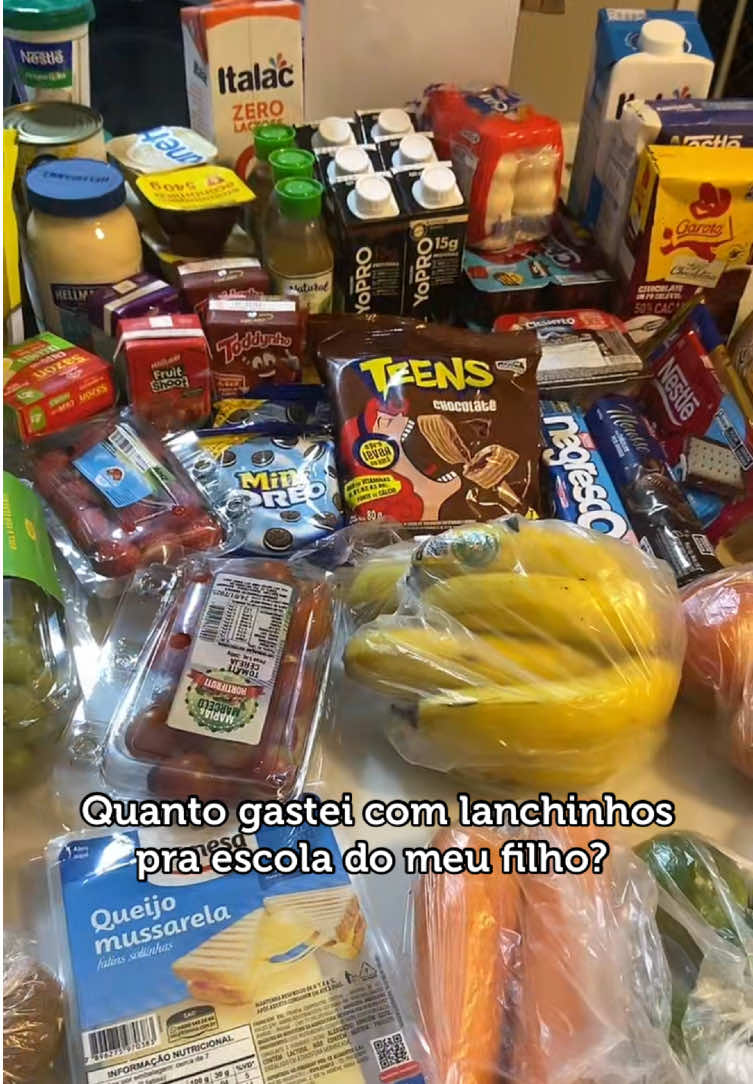 Deixa aqui na legenda quanto daria uma compra dessa na sua cidade. ❤️ #girlsupportgirls2025 #creatorsearchinsights #fyyyy #alimentacao #lancheiraescolar #lancheirainfantil #atacado #fyyy #mercado #compras #despesas #fyp #foryouu 