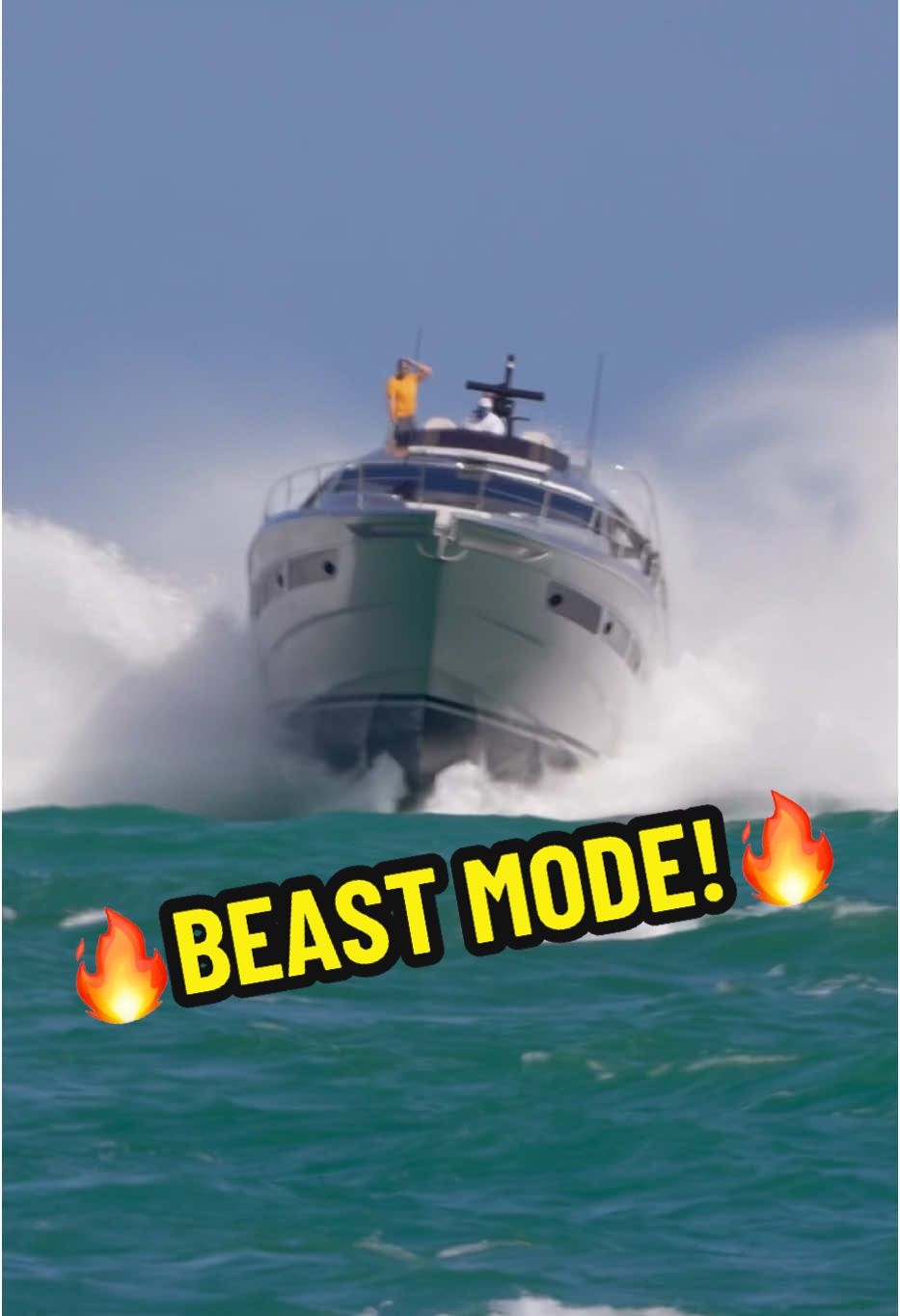 🔥BEAST MODE!🔥 Pershing Power yacht crushes the waves at the Haulover Inlet!