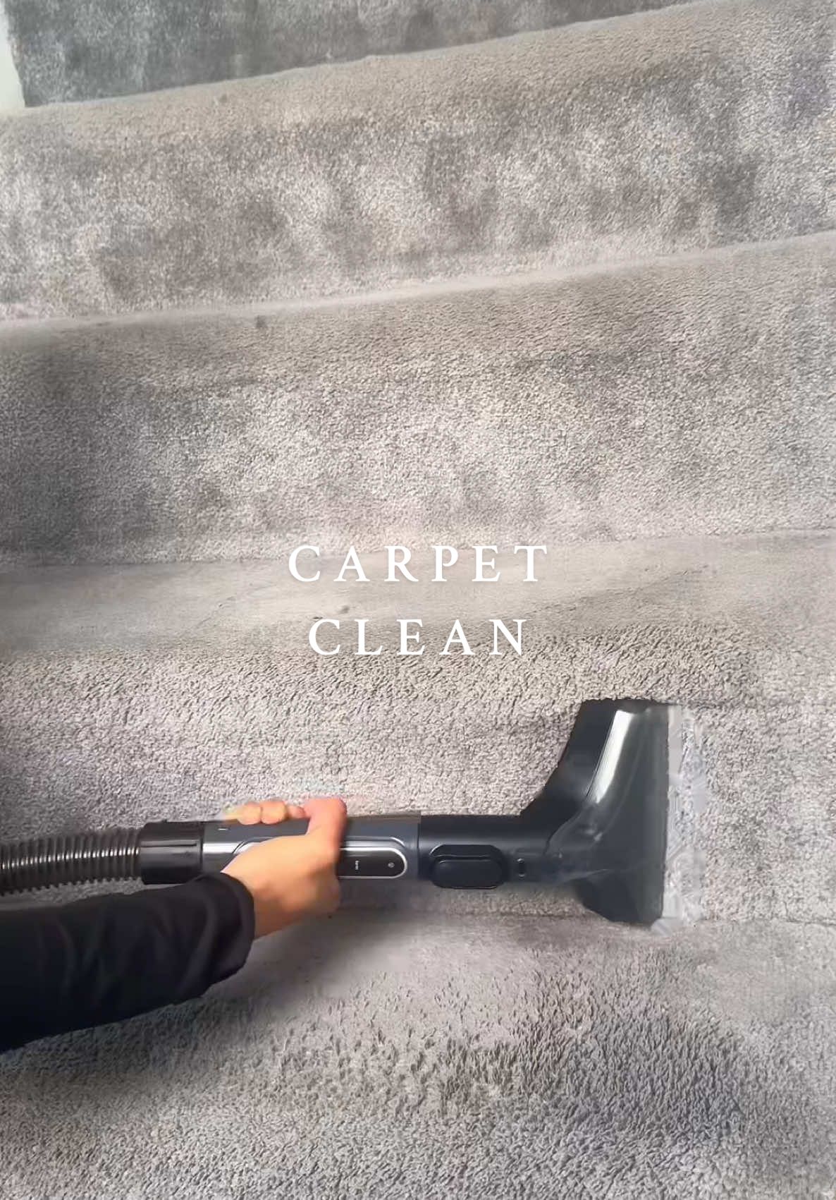 Carpet Clean 🧼 #CleanTok #cleaningmotivation #carpetcleaning #satisfyingcleans #fypviralシ #carpetwashing #tiktokmademebuyit #dealdrops 