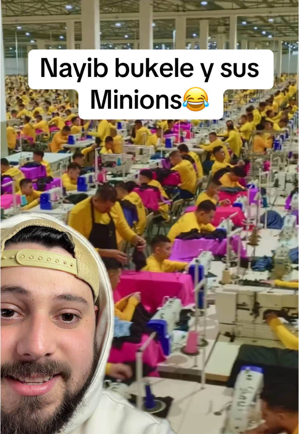 @Nayib Bukele hace valer a su pueblo y su país colocando a los prisioneros a trabajar para su gente #greenscreenvideo #greenscreen #nayibbukelepresidente #bukele #minions #gru #mivillanofavorito #elsavador #elsalvador🇸🇻 #bravo #presidente #hispano #ejemplo 