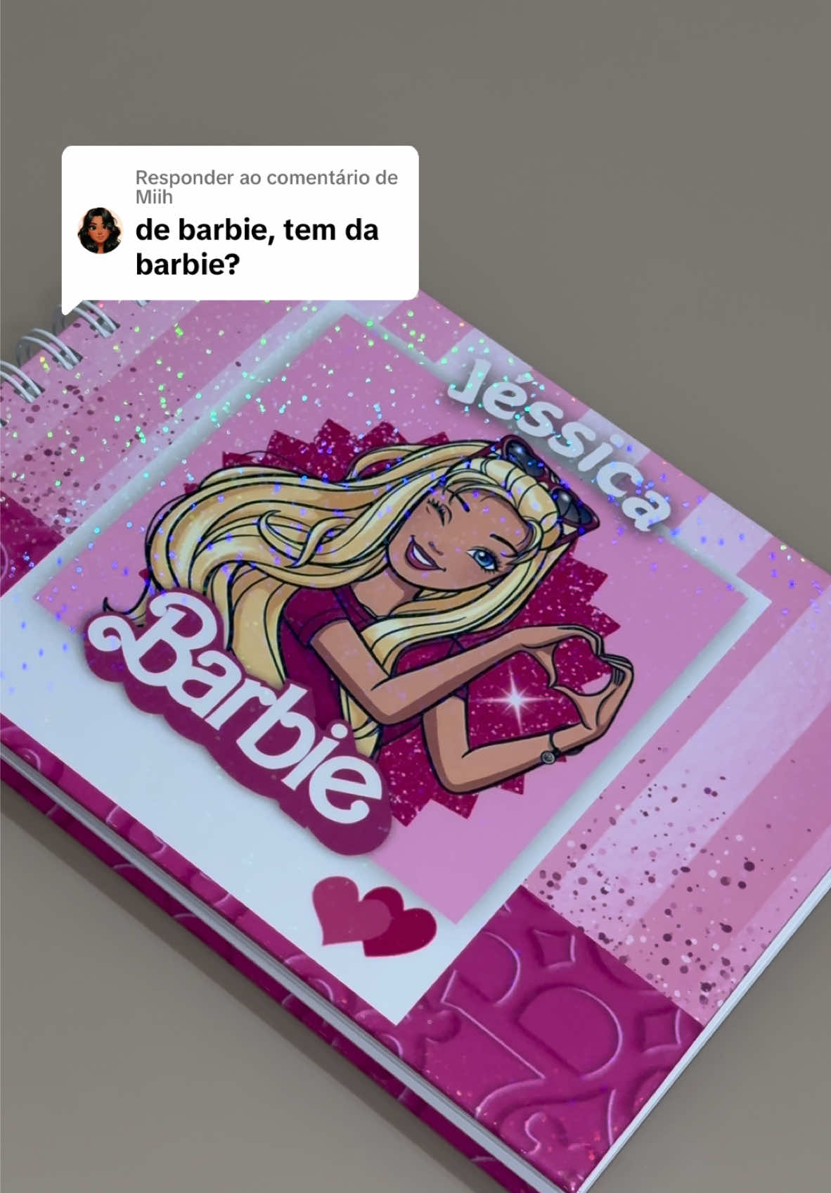 Respondendo a @Miih #cadernopersonalizado #papelaria #barbie #livrosdecolorir #bobbiegoods #fy #terapia #pink #fouryou 