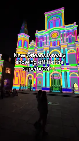 New Orleans is really showing off for the Super Bowl i see! Love it! #SuperBowl #neworleans 